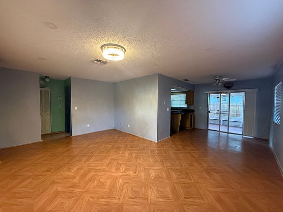 3rd image of 7872 59th St N