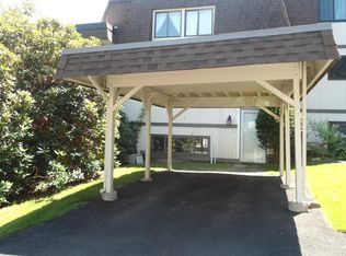 37 Shad Row, Suffield, CT 06078