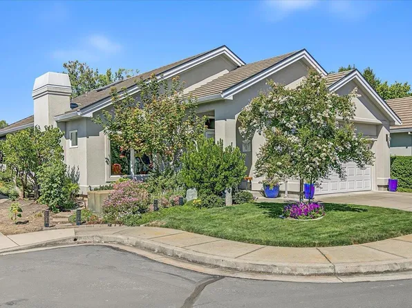 728 Cherrywood Dr, Medford, OR 97504