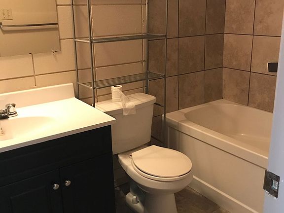 5th image of 5924 63rd St #5924