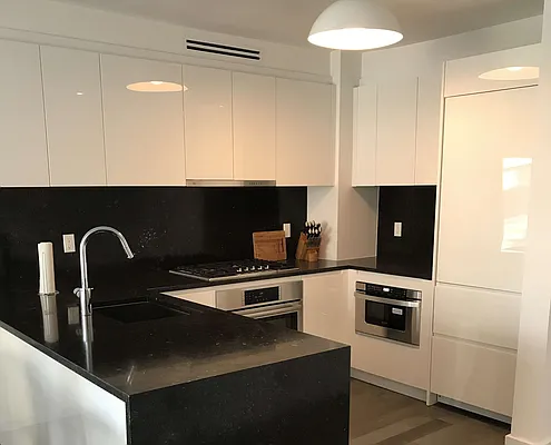 Rented by Sieber International | media 81