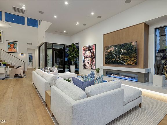 4th image of 549 Overlook Rim Dr