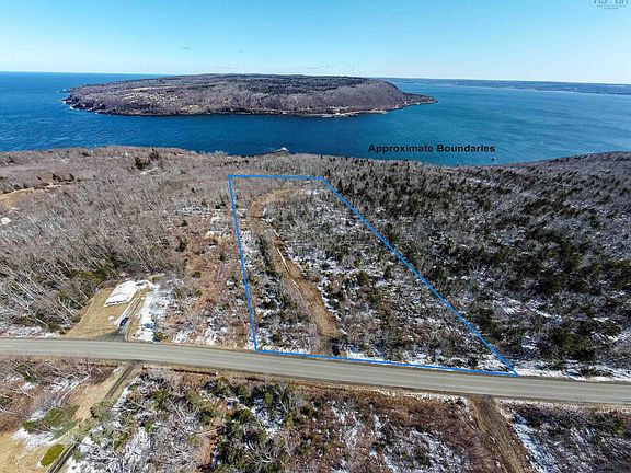 3rd image of Lighthouse Rd