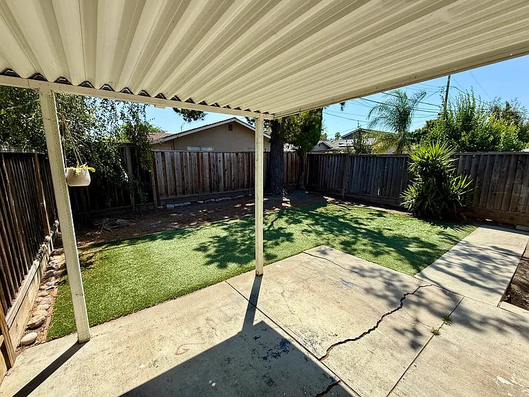 698 Chemeketa Dr — Photo 18