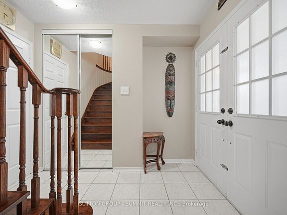 2nd image of 5387 Flatford Rd