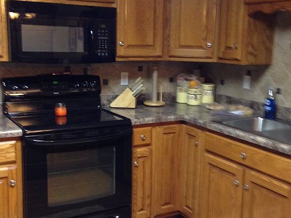 5th image of 800 Rock Hill Ct
