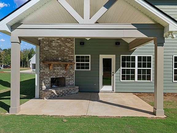 Birch A Gameday Porch