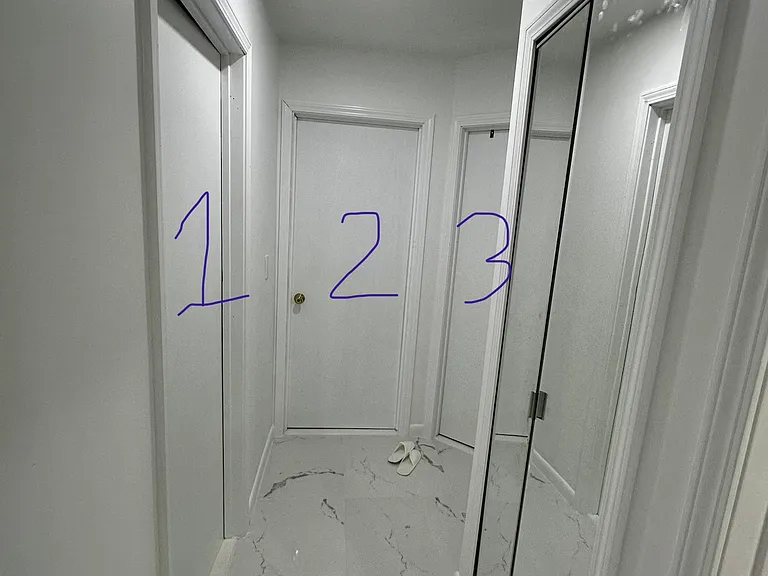 176 E Long Lake Rd — Photo 5