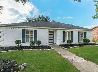 1734 Ashford Hollow Ln, Houston, TX 77077
