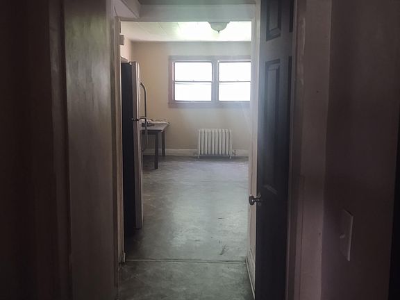 4th image of 2320 McNair Ave N #1