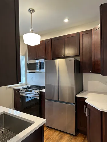 412 Pleasant St #1 Photo 1