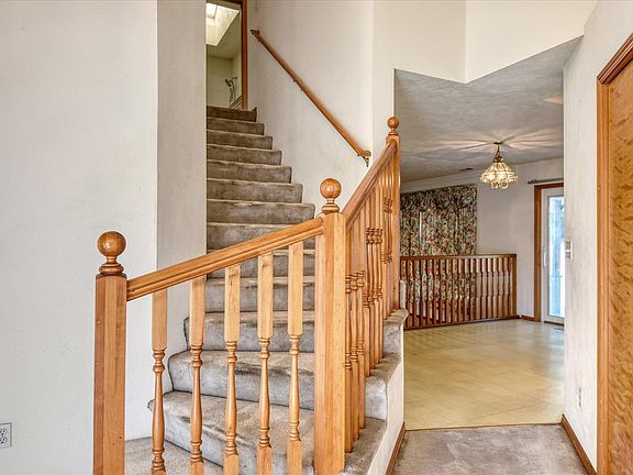 4th image of 6919 N Pine Rock Pl