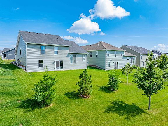 5th image of 1430 Nutmeg Cir