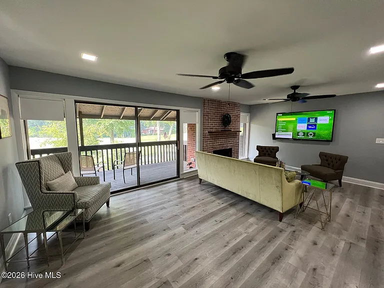 85 Pine Valley Rd #14 — Photo 2