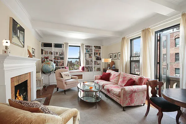 Sold by Corcoran | media 15