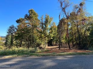 3131 Big Springs Rd, Friendsville, TN 37737