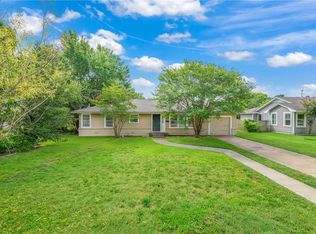 1103 Edgewood Dr, Bryan, TX 77801