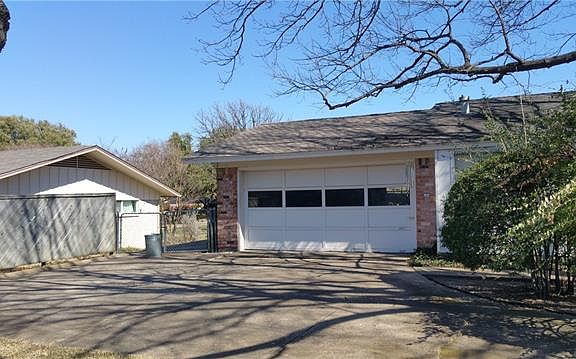 5th image of 14509 Oakmont Dr