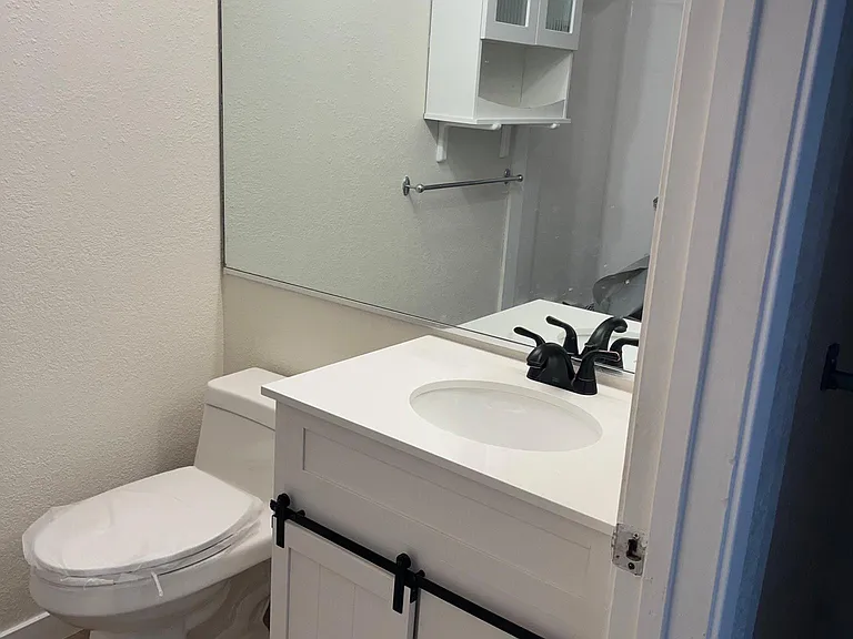 1001 La Terrace Cir — Photo 14