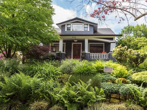 4104 SE Pine St, Portland, OR 97214