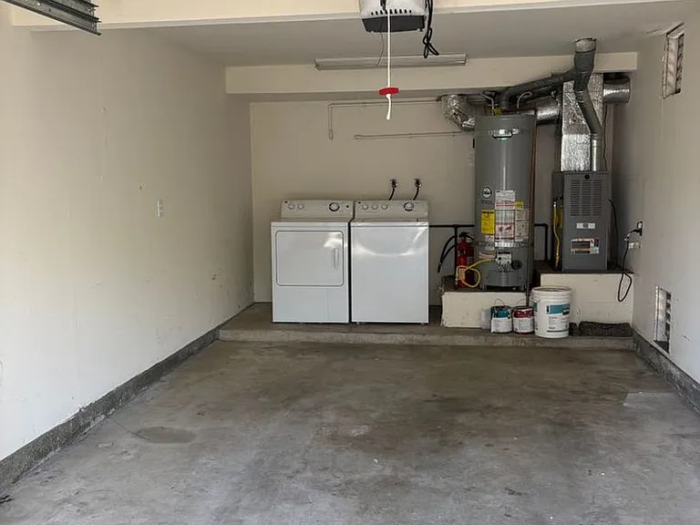 422 Upham St #422B — Photo 11