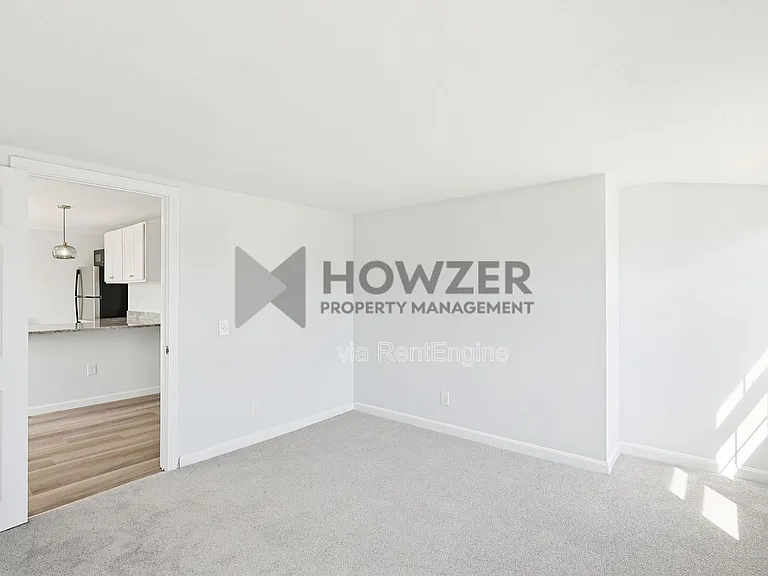 24 Crocker St #A4 — Photo 26