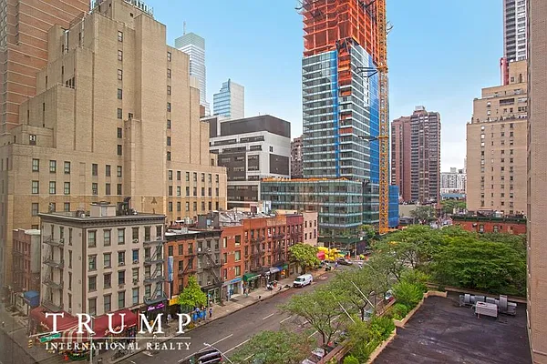 Sold by Trump International Realty | media 7