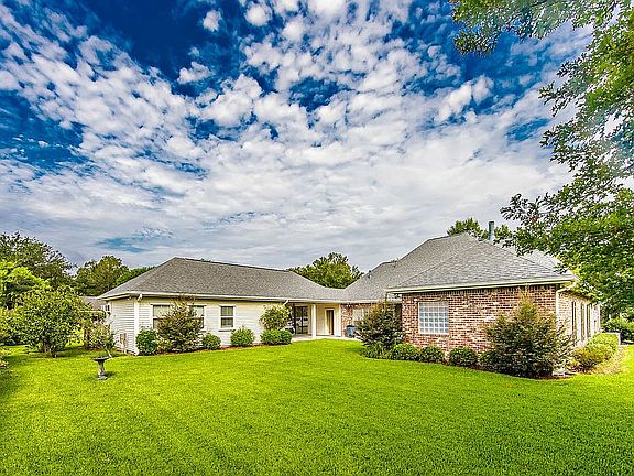 4th image of 427 Hale Dr