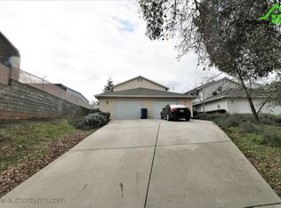 1729 Laurel Ave #B, Redding, CA 96001