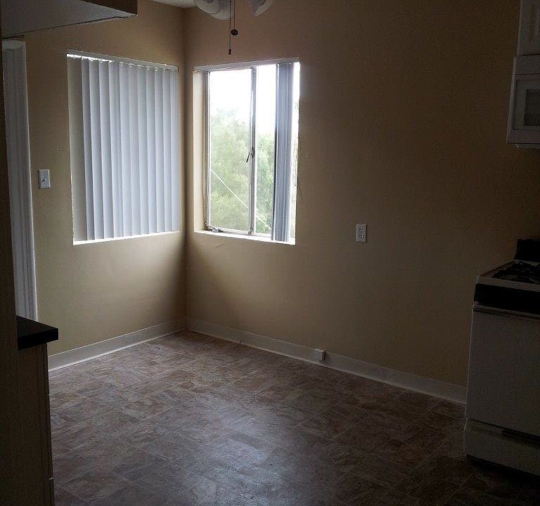 1st image of 719 Torrance St