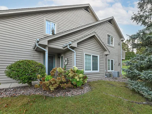 18475 Brookfield Lake DRIVE #75, Brookfield, WI 53045