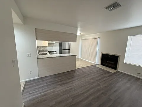 405 Anna Cir #B — Photo 16