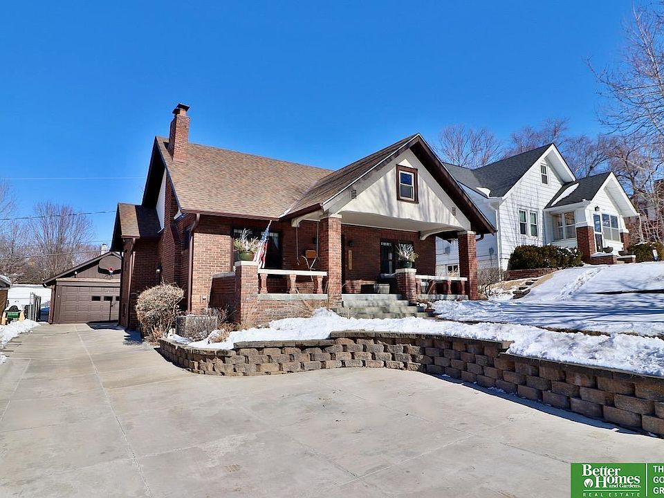 4306 Pine St, Omaha, NE 68105 | Zillow