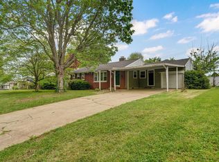 628 W University St, Springfield, MO 65807