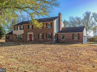 3 Cornwell Dr, New Hope, PA 18938