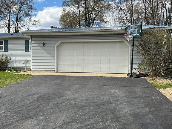 4th image of 5206 S Riverview Dr