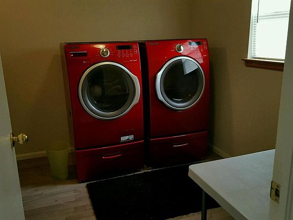 Large Laundry Room