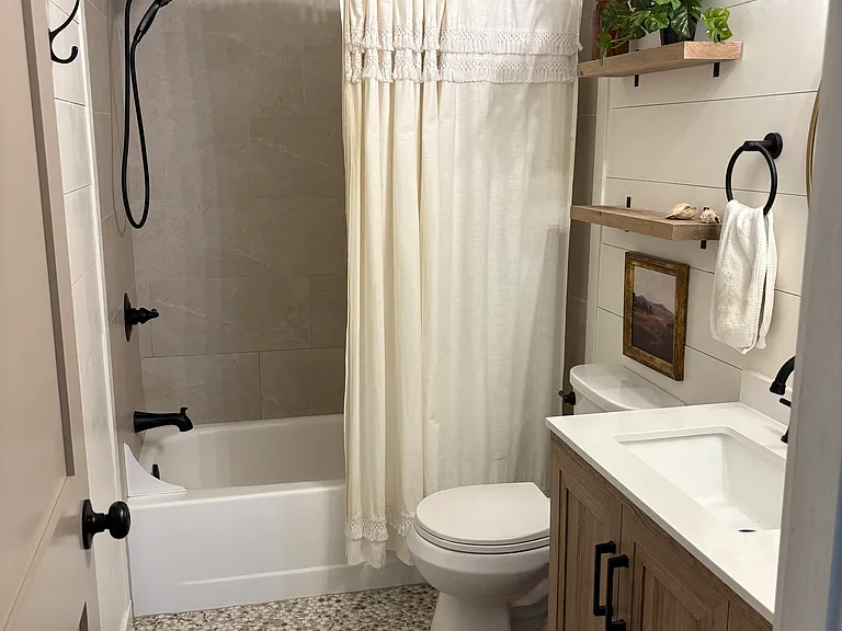 127 Ranae Dr — Photo 5