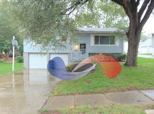 7316 Harvard Dr, Raytown, MO 64133