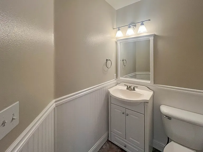 16840 SE Humidor St — Photo 21