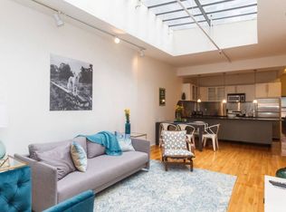 122 Nassau St, New York, NY 10038