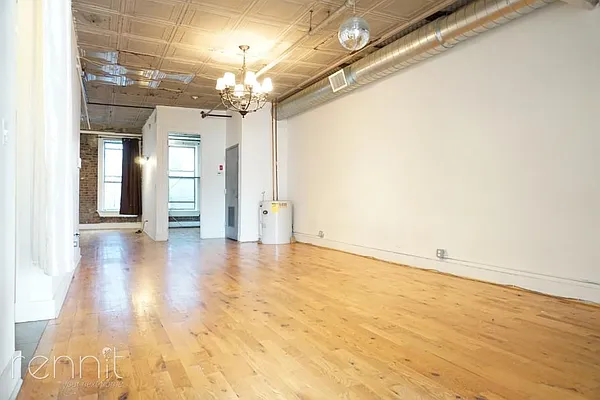 Rented by Rennit Inc. | media 31