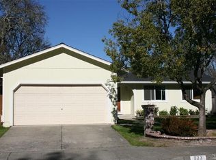 923 Ventnor Ave, Windsor, CA 95492