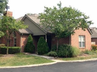 868 Village Brook Way, Columbus, OH 43235
