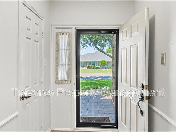 2nd image of 5407 Ledgestone Dr #5405