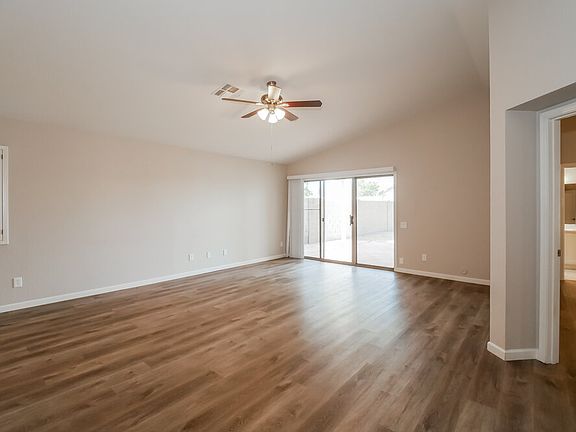 4th image of 3424 E Wahalla Ln