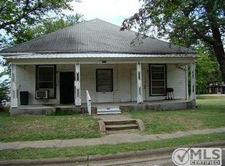 1511 Earl St, Commerce, TX 75428