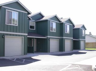 1930-1966 SW Reindeer Ave, Redmond, OR 97756
