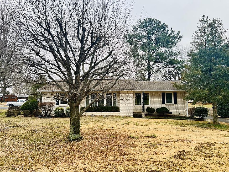 1st image of 407 Royal Oak Dr