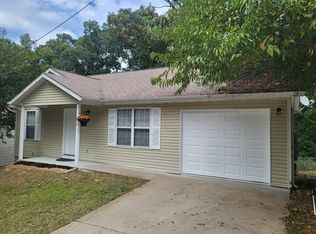 152 Pawnee Rd, Lake Ozark, MO 65049